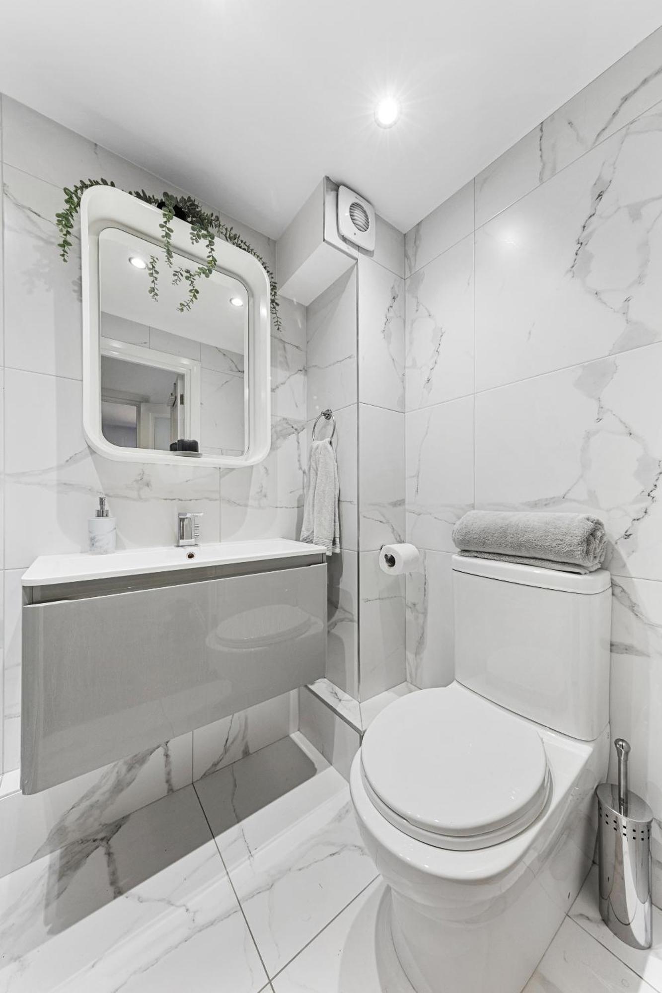 Central London Luxury, Relaxing Apartment! 2 Mins From Paddington Station! מראה חיצוני תמונה